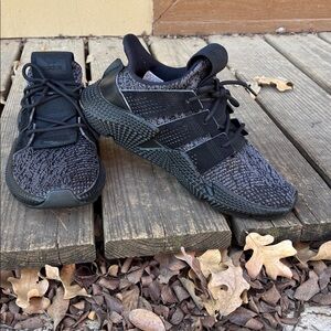 adidas Black and Gray Men's Shoes. Sz7